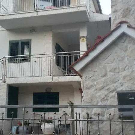 2 Apartamento