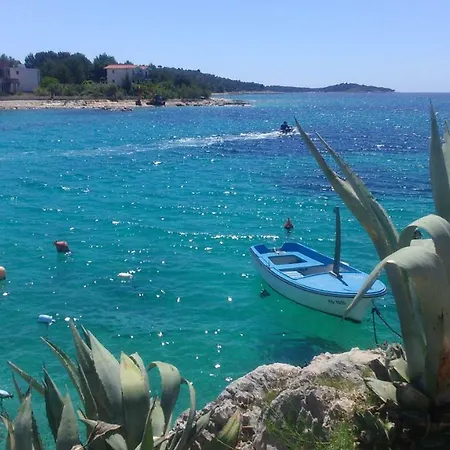 2 * Rogoznica (Sibenik-Knin)