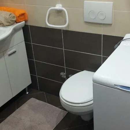 2 Apartamento Rogoznica (Sibenik-Knin)